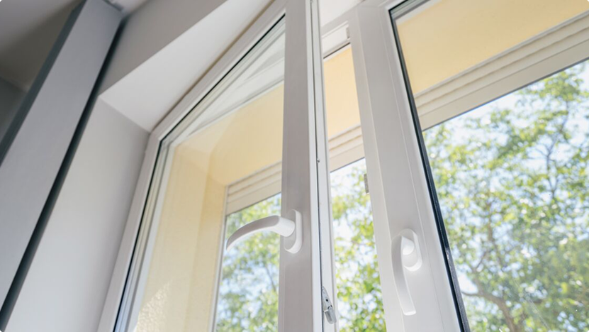 Tout ce que vous devez savoir pour choisir, installer ou optimiser vos menuiseries.